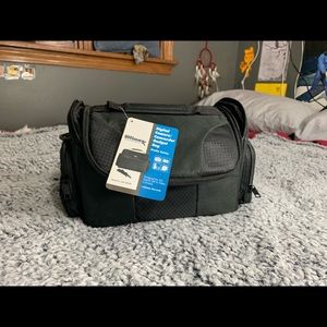 BRAND NEW CAMERA BAG NEVER USED
